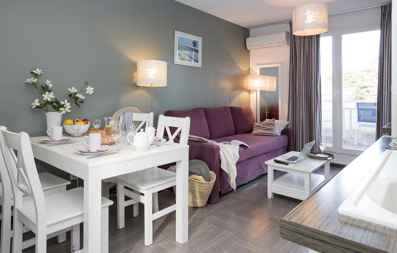 Residence Odalys Cote Provence Greoux-les-Bains Bagian luar foto
